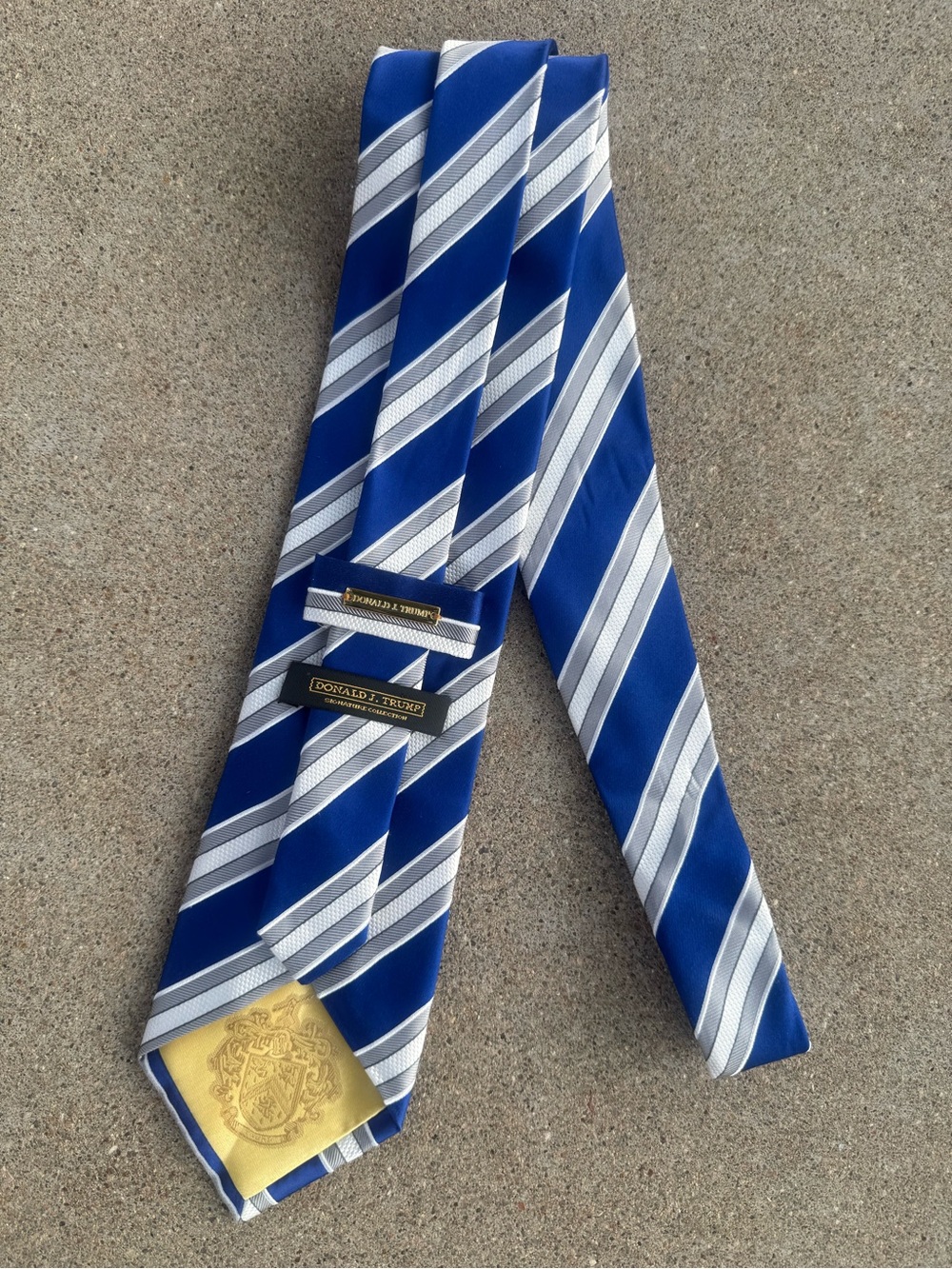 Donald J Trump Gold Bar Signature Collection Blue Stripe  Silk Tie